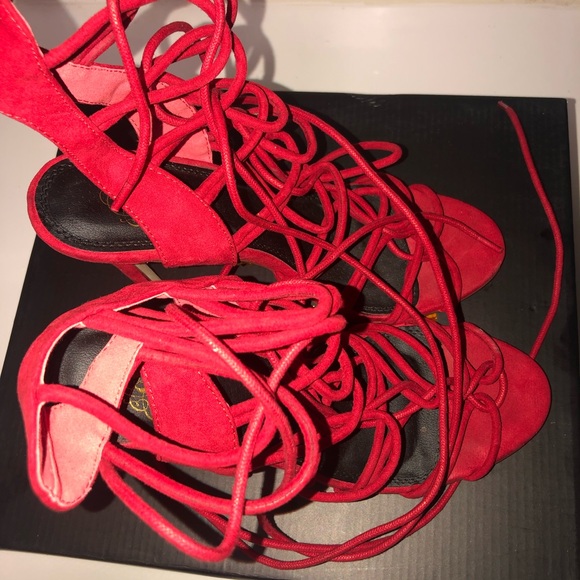 Red strappy single sole heels - Picture 2 of 6